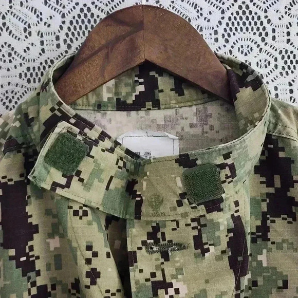 US Navy Army Camo " Brown" Working Uniform Type lll Jacket Men's L Long Mock - Picture 10 of 11